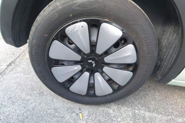 Used Wuling Bingo 2024 410 km Lingxi Deluxe Edition