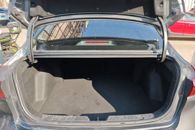 Used Changan Eado 2023 Changan Edition PLUS Blue Whale NE 1.4T GDI DCT Prestige Version
