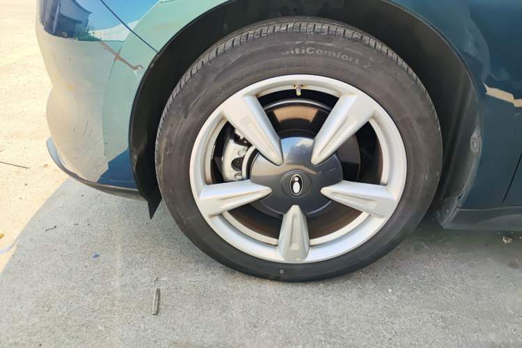 Used ORA Good Cat 2023 401 km Standard Range Comfort Version Lithium Iron Phosphate