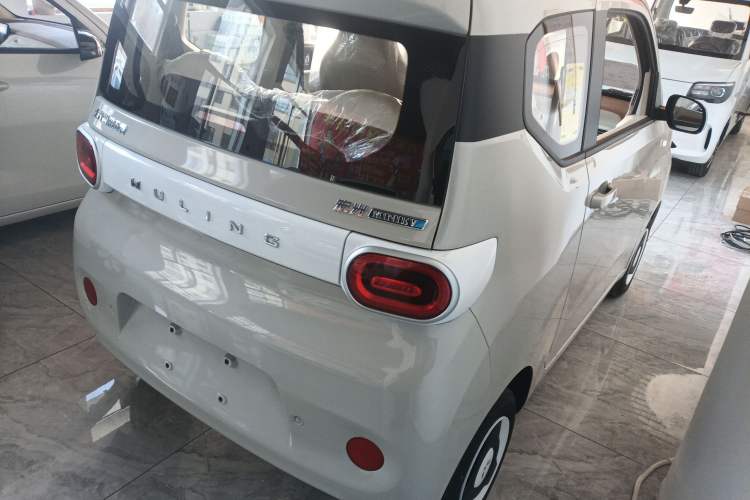Used Wuling Hongguang MINIEV 2024 3rd Generation 215km Youth Edition
