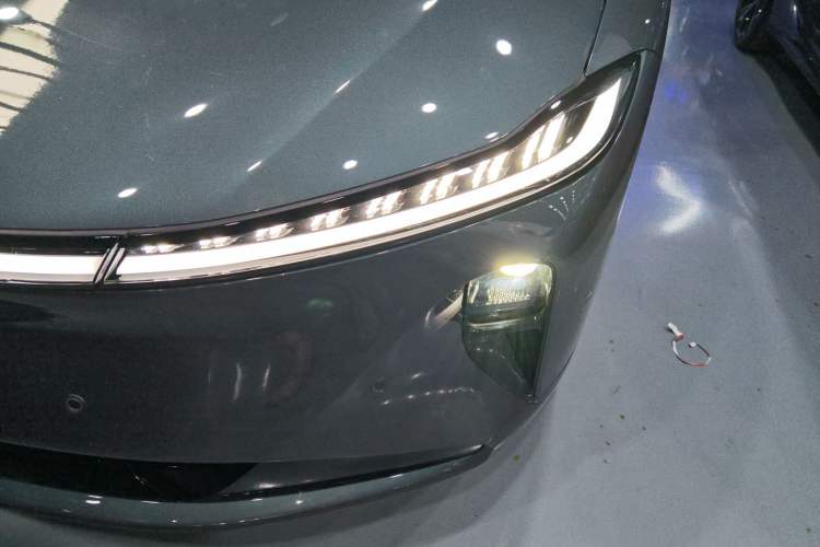 Used  A07 2025 Blue Whale Range-Extending Version 230 Flagship Model
