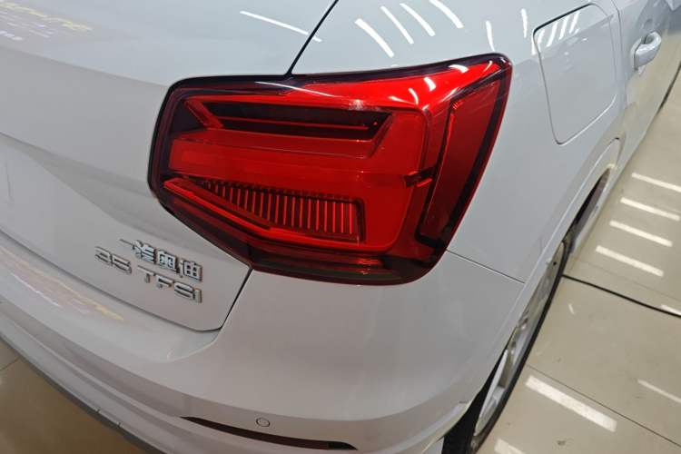 Used Audi Q2L 2018 35 TFSI Fashion Elegant Version China V
