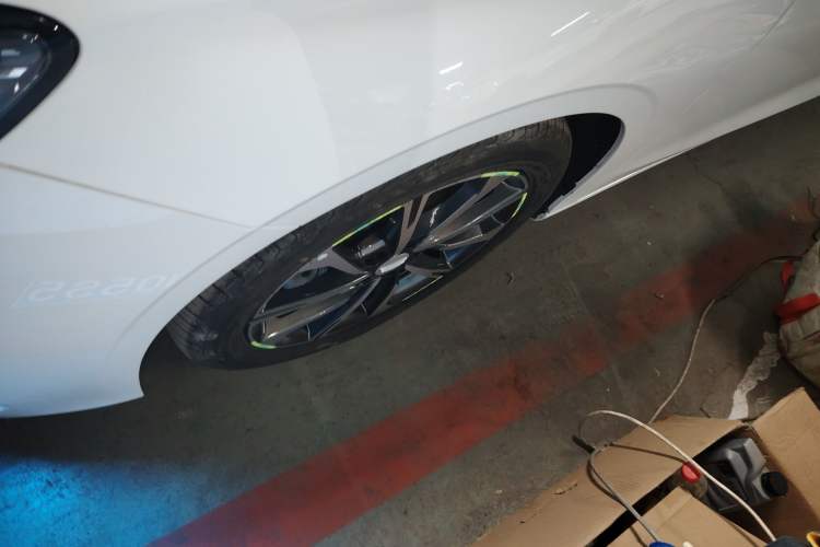 Used Geely Auto Emgrand 
