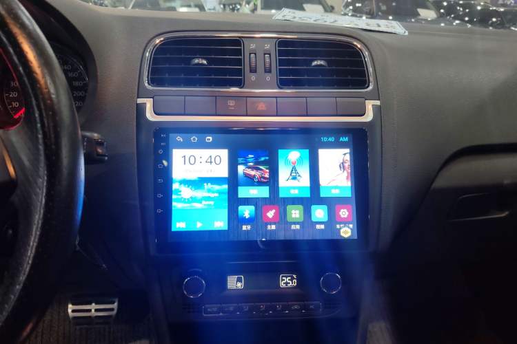 Used Volkswagen Polo 2012 1.6L Cross Polo Automatic Transmission
