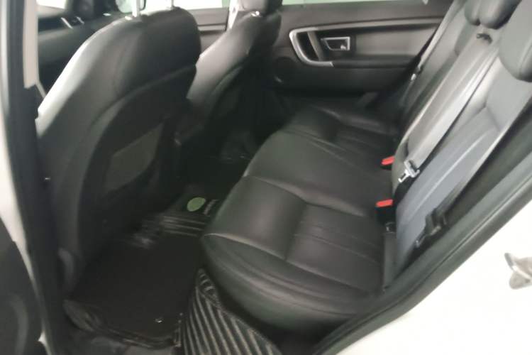 Used Land Rover Discovery Sport 2017 2.0T SE
