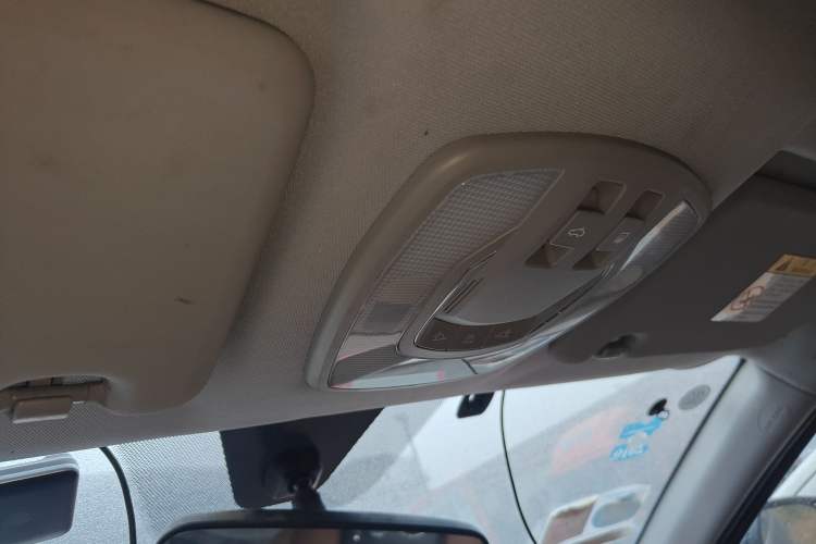 Used BAIC Weiwang S50 2016 1.5T Manual Happy Motion Superior Edition