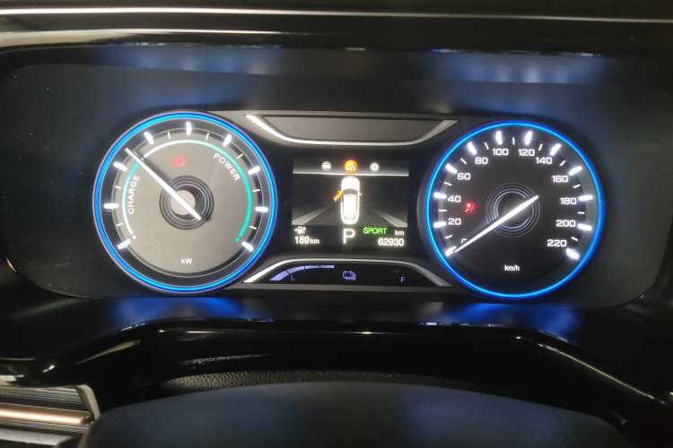 Used AION S 2023 Xuan 580 55.5 kWh Lithium Iron Phosphate