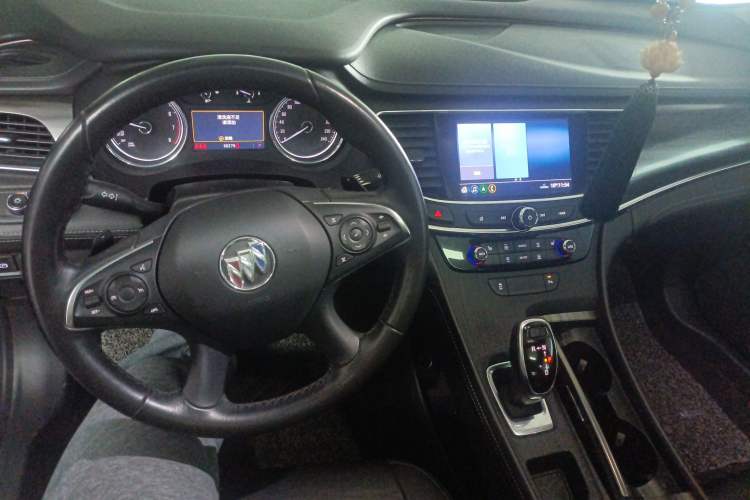 Used Buick LaCrosse 2021 552T Luxury Version
