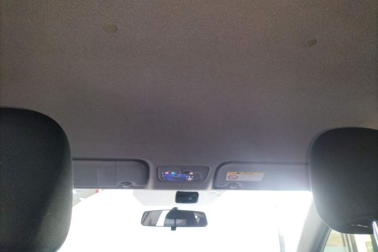 Used Toyota YARiS L 2016 Revised 1.5E CVT Charming Edition