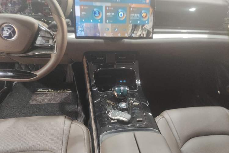 Used BYD Han 2020 DM Four-Wheel Drive Performance Edition Luxury Model
