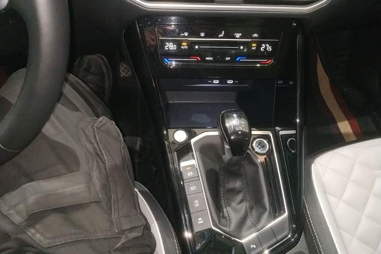 Used Volkswagen Tayron 2023 330TSI Two-Wheel-Drive Luxury Plus Advanced Version