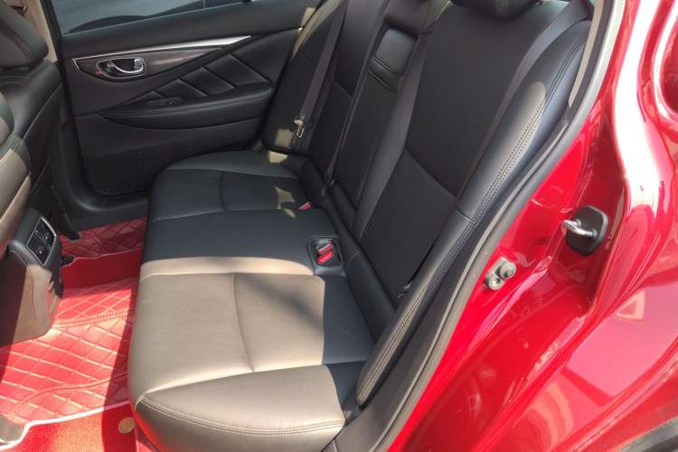 Used Infiniti Q50L 2018 2.0T Comfort Edition China VI Standard