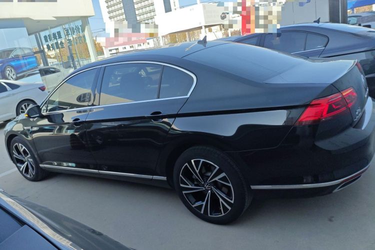 Used Volkswagen Magotan 2021 330TSI DSG 30th Anniversary Edition
