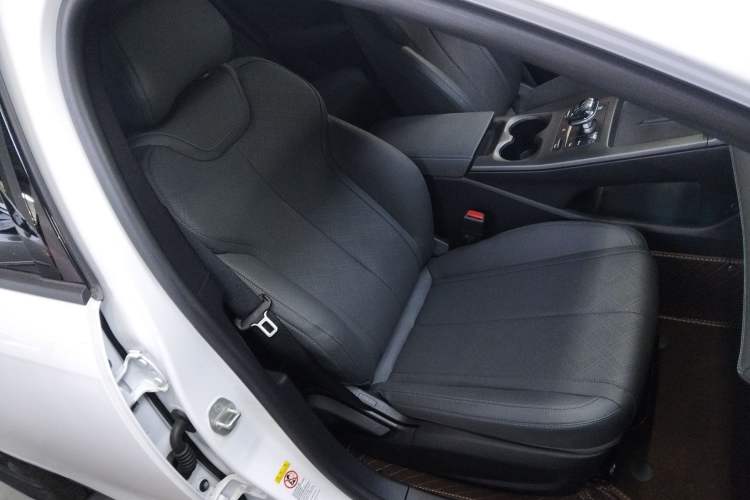 Used BYD Qin PLUS 2025 DM-i Smart Drive 55KM Leading Model