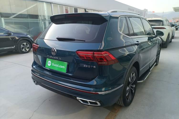 Used Volkswagen Tiguan L 2023 330TSI Automatic Two-Wheel Drive R-Line Enjoyment Edition
