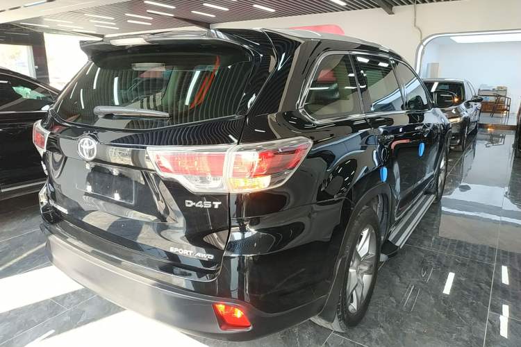 Used Toyota Highlander 2015 2.0T Four-Wheel Drive Luxury Edition 7-Seater