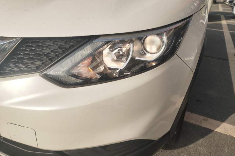 Used Nissan Qashqai 2016 1.2T CVT Fashion Edition
