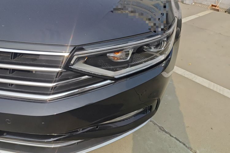 Used Volkswagen Magotan 2020 330TSI DSG Leading Model
