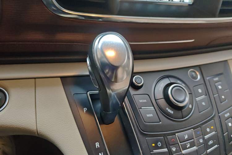 Used Buick GL8 2017 25S Comfort Version China V Standard
