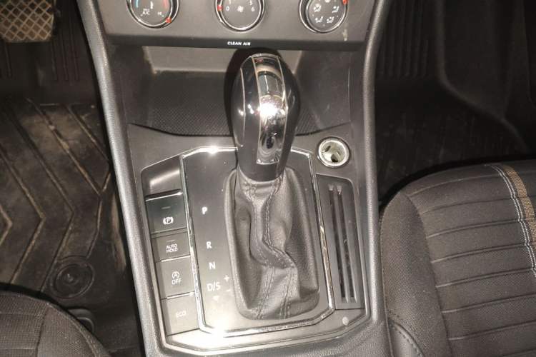 Used Volkswagen Lavida 2022 280TSI DSG Comfort Edition
