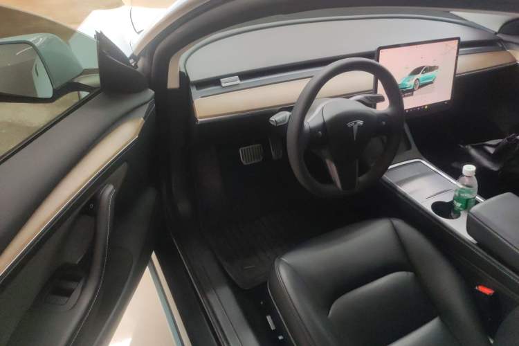 Used Tesla Model 3 2022 Rear-Wheel-Drive Version