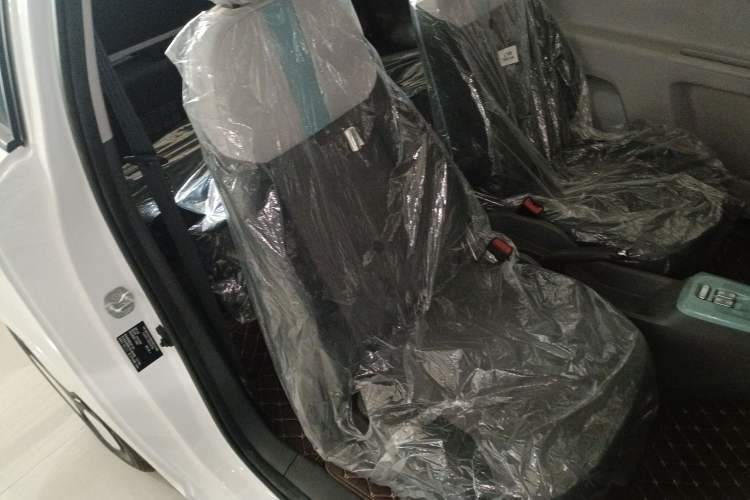 Used  Lumin 2023 301km Honey Dew Edition