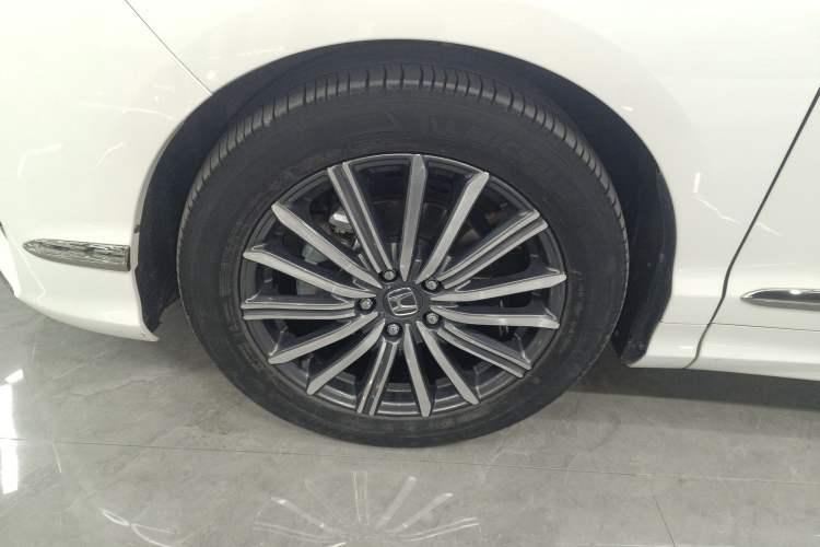 Used Honda Elysion 2022 2.0L eHEV Luxury Edition
