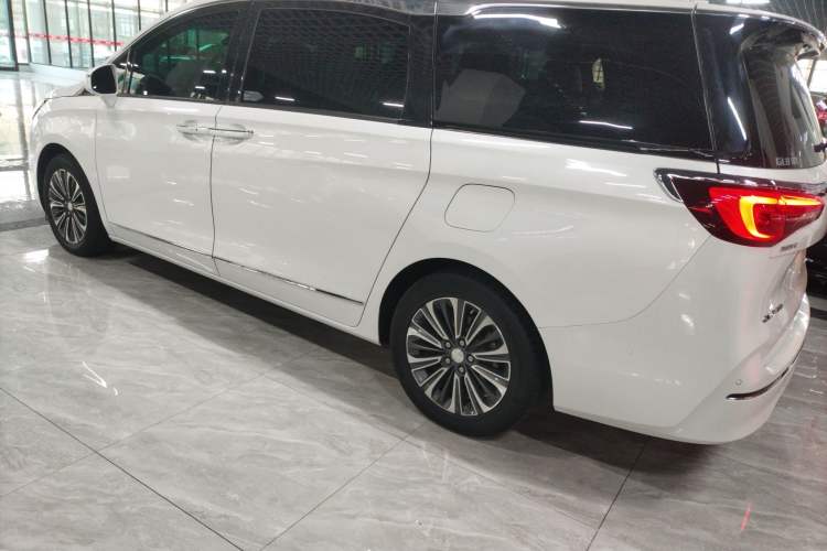 Used Buick GL8 2021 ES Land Cruiser 653T Smart Flagship Model
