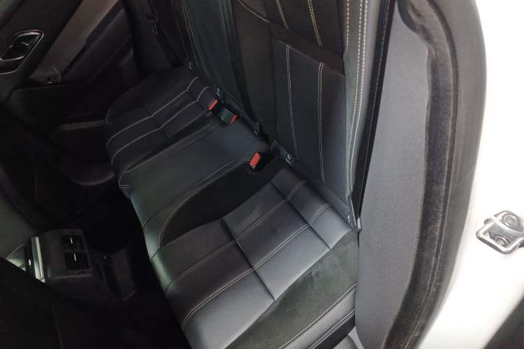 Used Land Rover Range Rover Velar 2018 P380 R-DYNAMIC S
