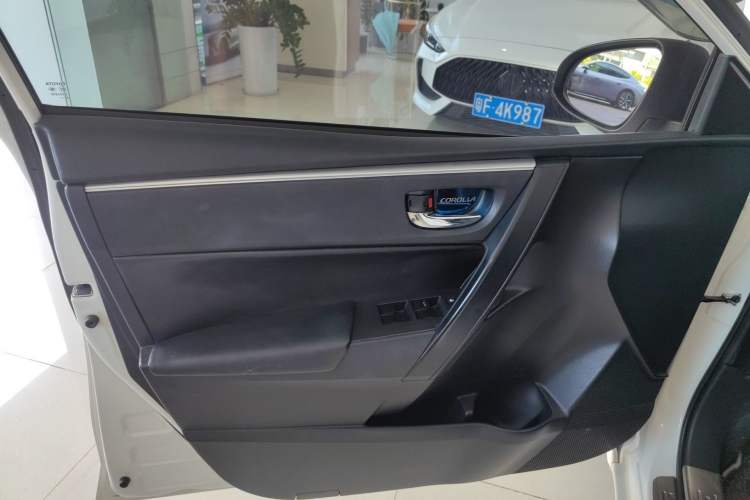 Used Toyota Corolla 2017 Revised Version 1.2T S-CVT GL
