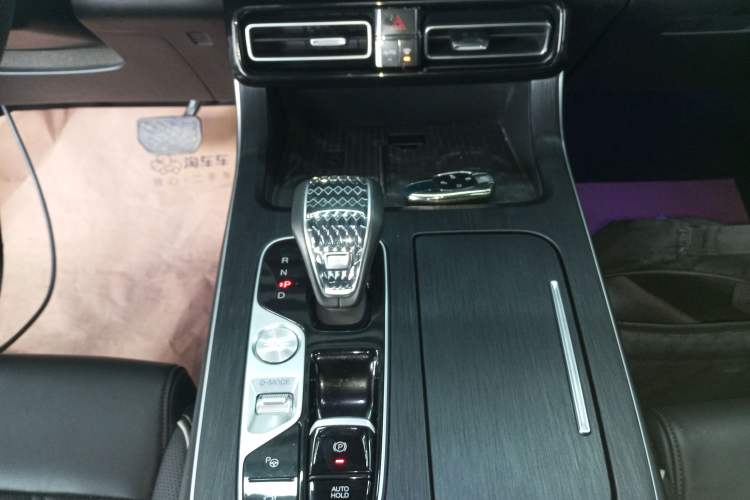 Used GAC Trumpchi GS8 2022 Flagship Series 2.0 TGDI Two-Wheel-Drive Prestige Edition (7 Seats)
