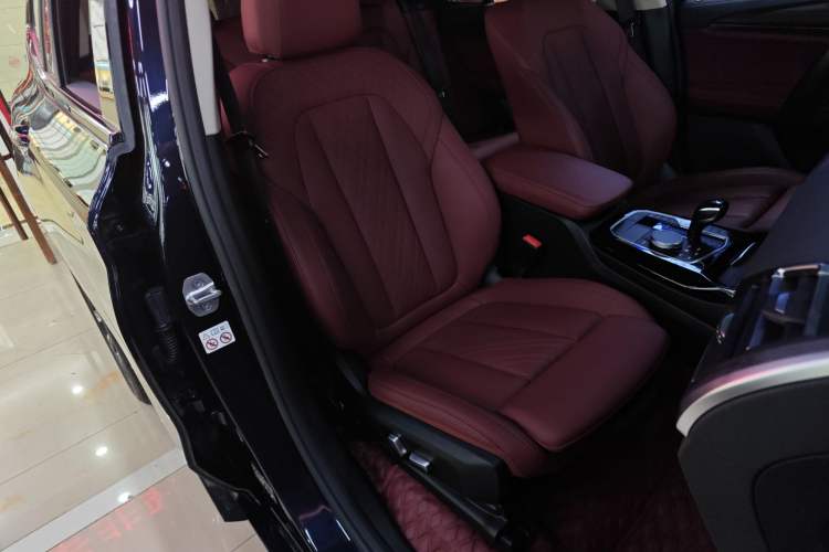 Used BMW X3 2022 xDrive30i Luxury Model M Night Sky Package
