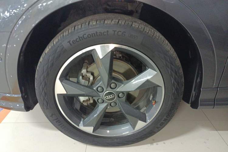 Used Audi Q3 2022 35 TFSI Fashion Dynamic Model