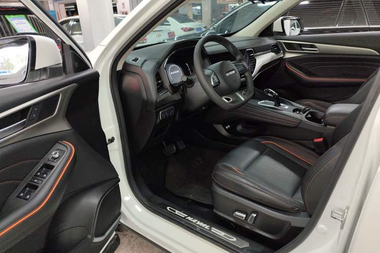 Used Haval F7 2021 2.0T Two-Wheel Drive i-Active
