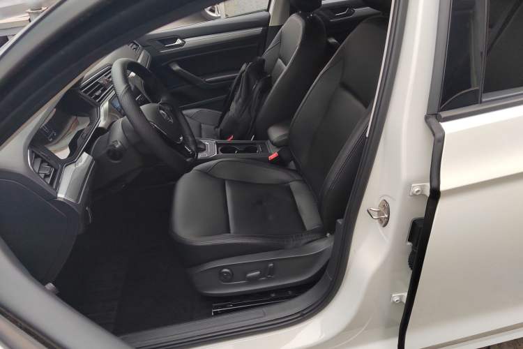 Used Volkswagen Lamando 2021 230TSI DSG Fashion Edition
