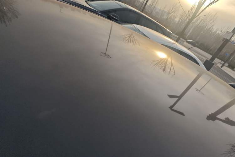 Used Hongqi E-QM5 2022 431 km Charge & Enjoy Edition
