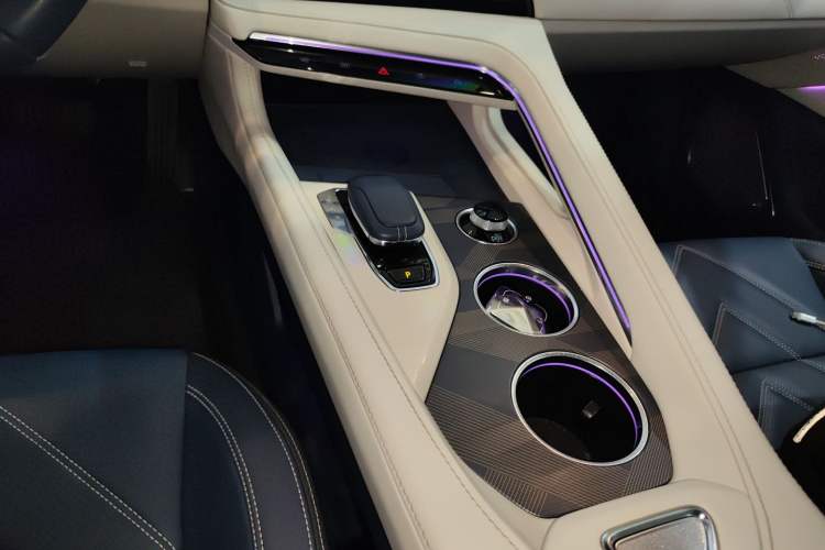 Used Zeekr 001 2021 Ultra-Long Range Dual-Motor YOU Version
