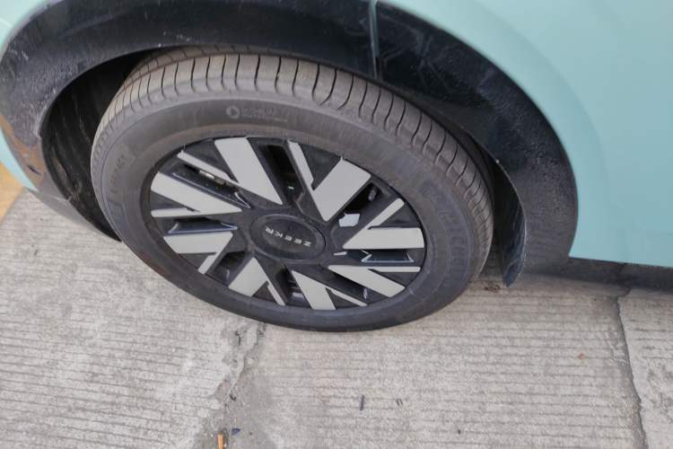 Used Zeekr MIX 2025 Long-Range Intelligent Driving Edition
