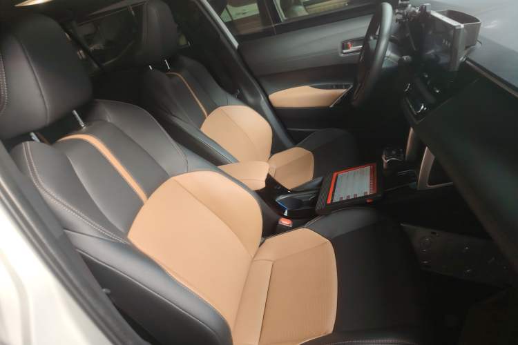 Used Toyota FRONTLANDER 2023 2.0L CVT Sport Edition
