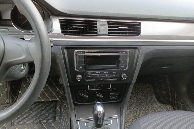 Used Volkswagen Bora 2019 Facelift Bora·Legend 1.5L Automatic Fashion Edition China VI Standard
