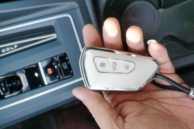 Used Volkswagen Golf 2021 280TSI DSG R-Line
