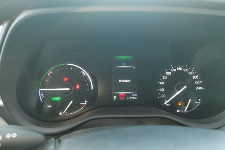 Used Toyota Sienna 2023 2.5L Hybrid Comfort Edition