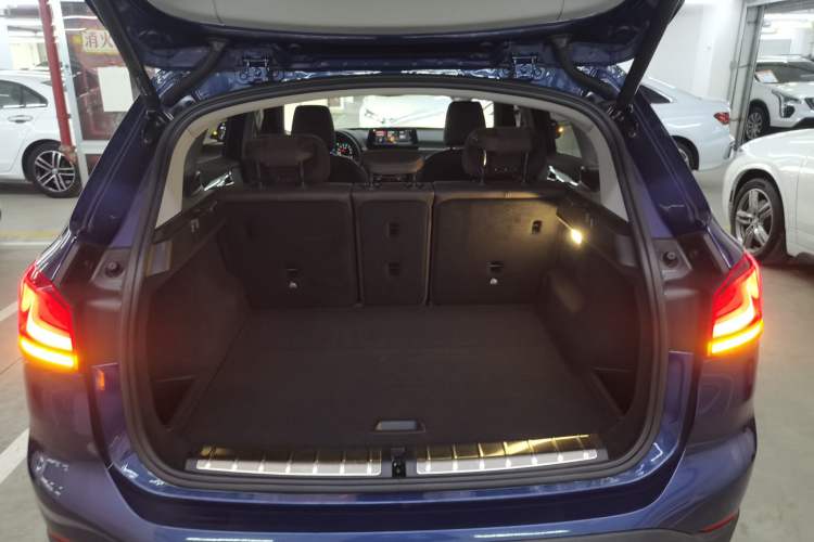 Used BMW X1 2022 sDrive25Li Leading Model
