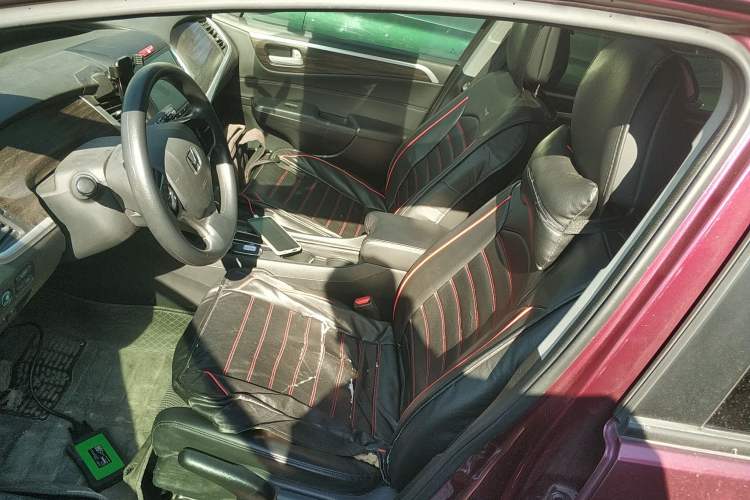 Used Honda Jade 2017 1.8L automatic Comfort version 5 seats
