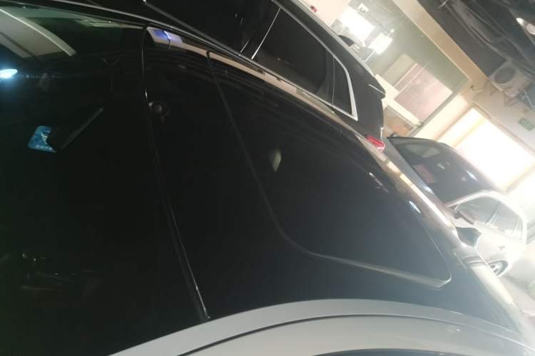 Used BMW 5 Series 2014 525Li Luxury Design Package
