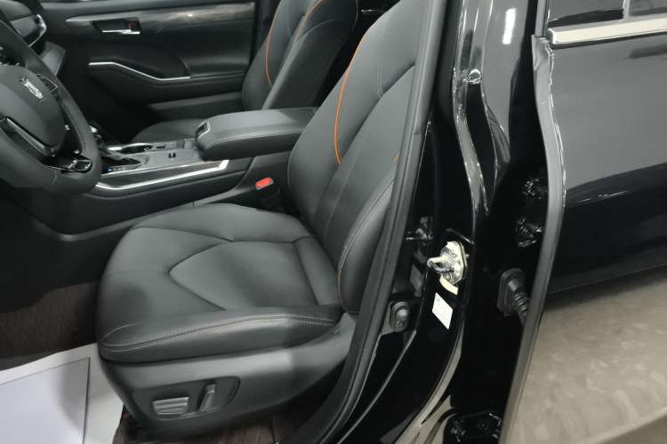 Used Toyota Crown Kluger 2024 2.5L HEV Four-Wheel Drive Premium Edition