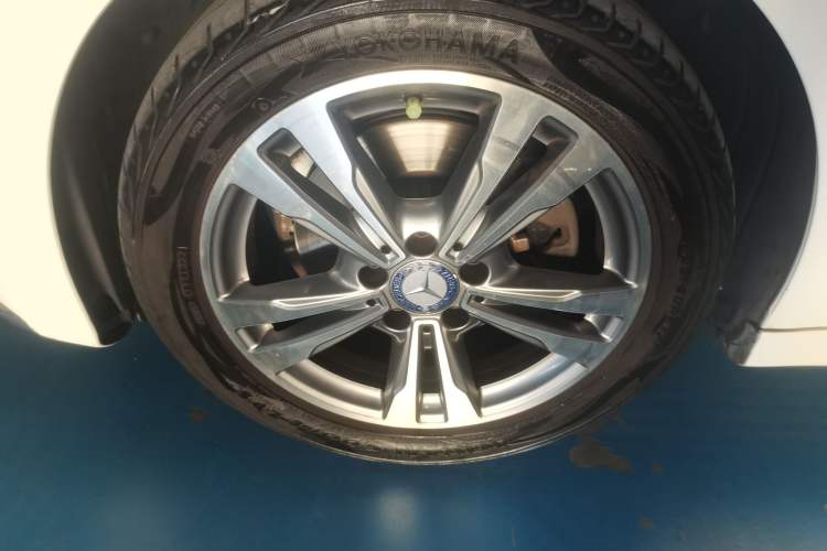 Used Mercedes-Benz C-Class 2017 Facelift C 200 L Sport Edition
