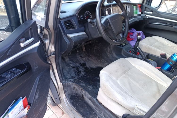 Used FORTHING Lingzhi 2022 M5L 1.6L Utility Model 7 Seats