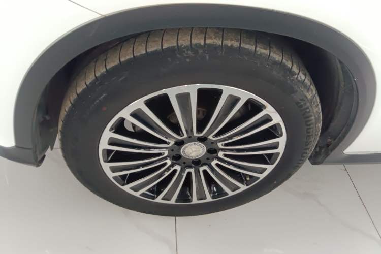 Used Mercedes-Benz GLC 2019 GLC 200 L 4MATIC
