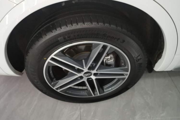 Used Audi Q5L Sportback 2022 40 TFSI Fashion Model
